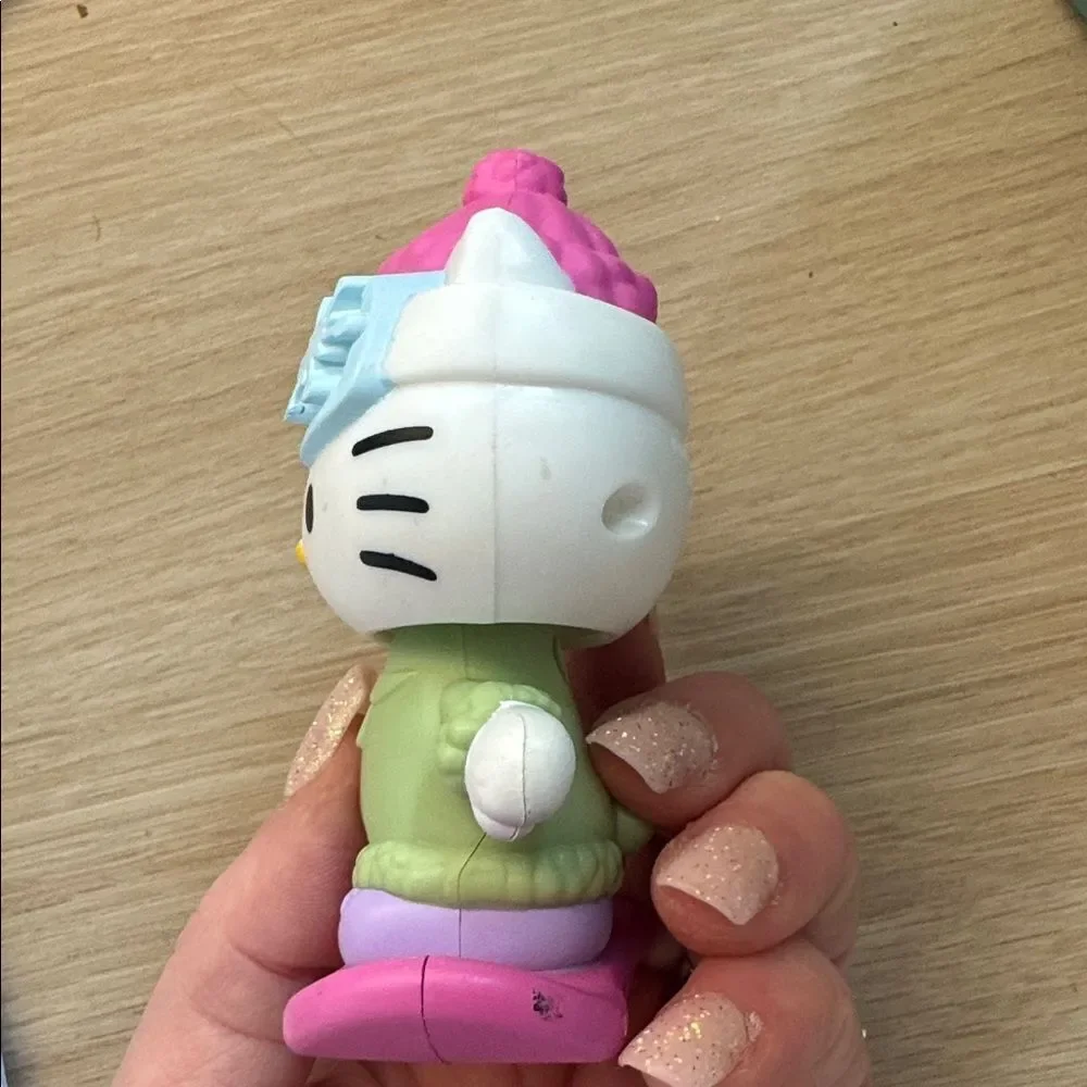 Hello Kitty Snowboarding Bobble Head 2011.